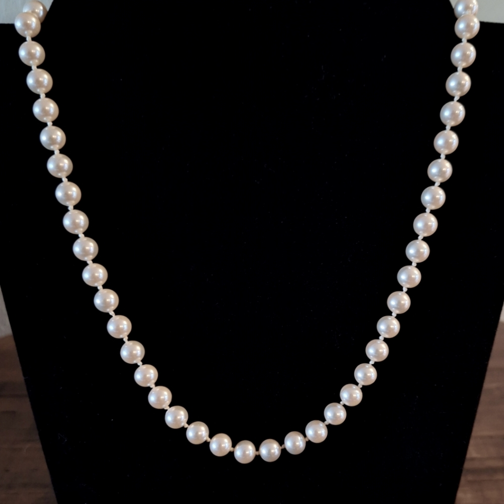 22-in fauc pearl strand